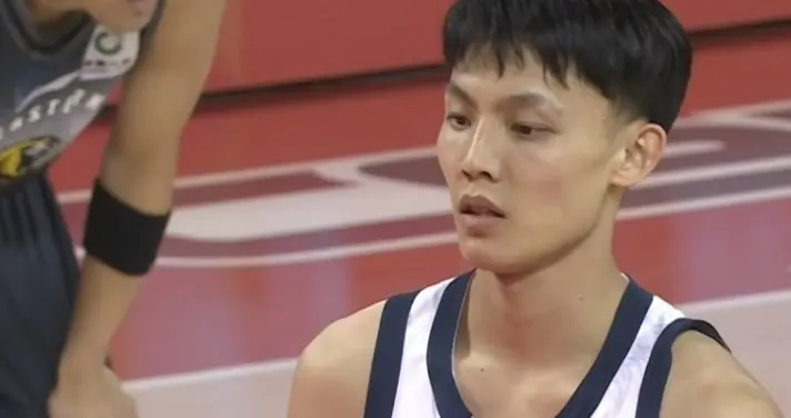 打铁还需自身硬，徐杰硬刚杜峰，改变不了别人就改变自己！