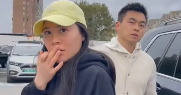 律师带空姐小三孕检偶遇原配！身份被扒更讽刺，吃软饭还敢这么狂