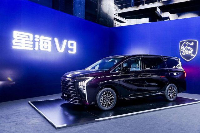 风行星海V9和别克GL8PHEV，谁更能满足你的出行需求？