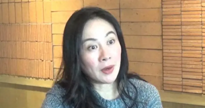 女星叶璇自曝父亲去世，保姆卷走一半遗产！和继母一起成被告，父亲至今未安葬