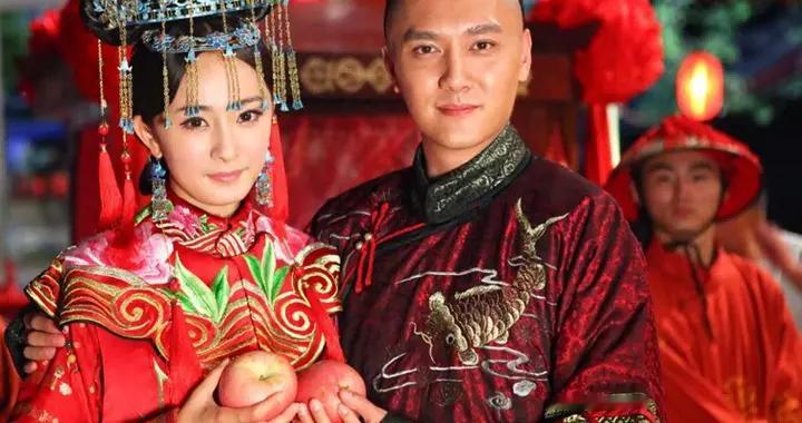 她出身显赫却不得宠，曾和后位只有一步之遥，最终葬身火海