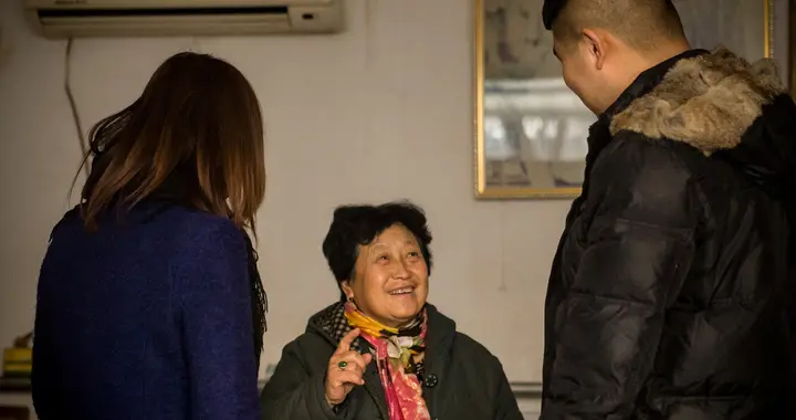 人老了，存款该不该交给子女保管？过来人：可以告知，但不要托管