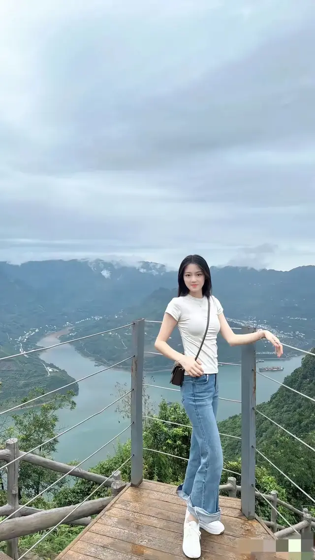 山水之旅：与众生共舞，重拾内心的宁静