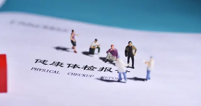 血脂高、血管有斑块？1种中成药+2个养血管方法，帮你清血管