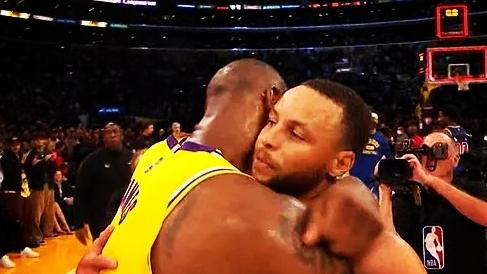 山莲籽球味斋：超残阵湖人大胜勇士有弦外之