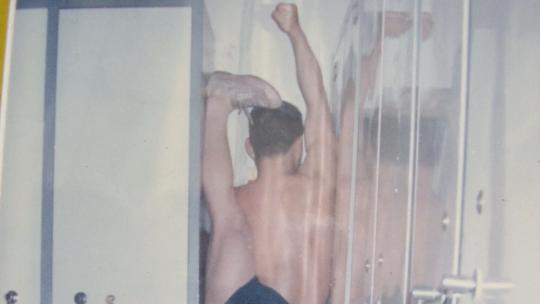 卡号110：看到这男人一言不合就来个“一