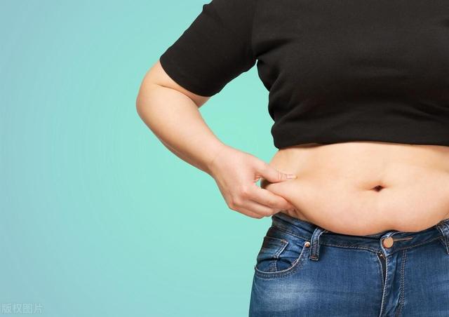 5个方法简单、粗暴减小肚腩，比跑步更高效！