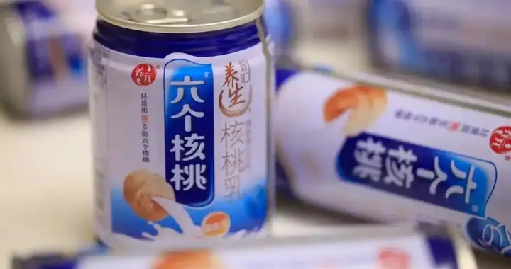 经常用脑，多喝六个核桃？骗了中国人十几年的营销神话，崩塌了！