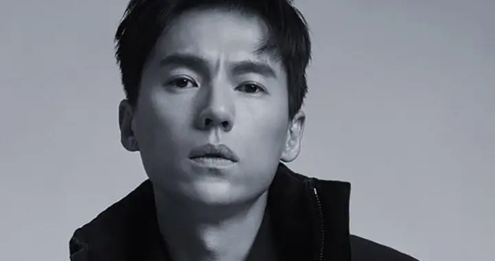 44岁宋宁峰，凭《老舅》爆火，演得太出挑了！