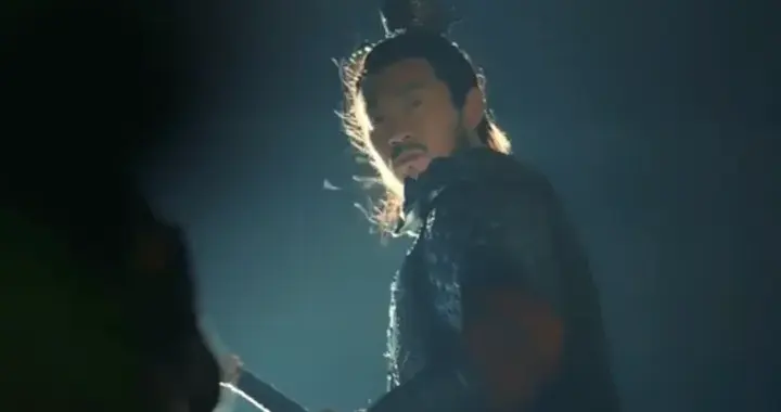 弟弟权相，哥哥权奸