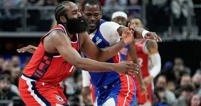 哈登20中4成快船19分逆转活塞的功臣，骑士送掘金 湖人、火箭大礼