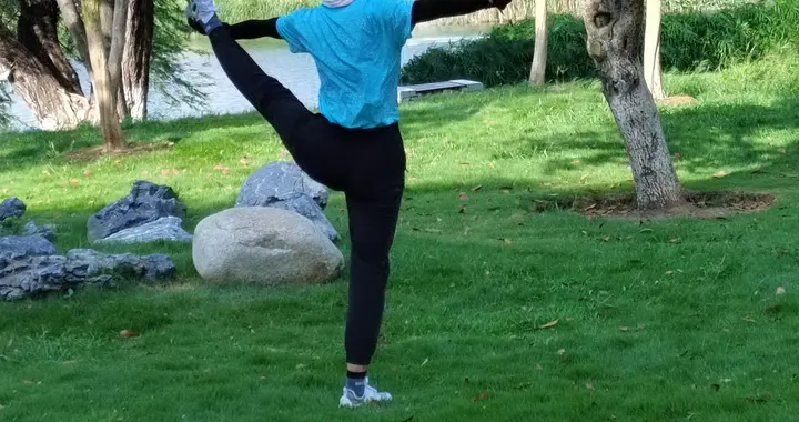 靠墙站～练体态