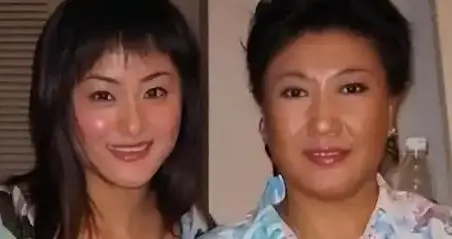 高秀敏之女：8年内父母双亡，继承母亲所有遗产，41岁的她今如何