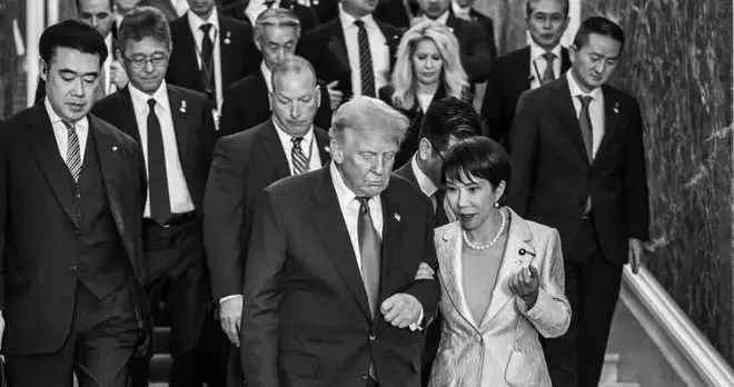 特朗普访问中国，日本上蹿下跳地闹什么？