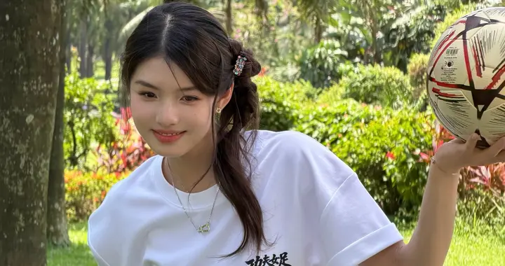 艾米分享图片