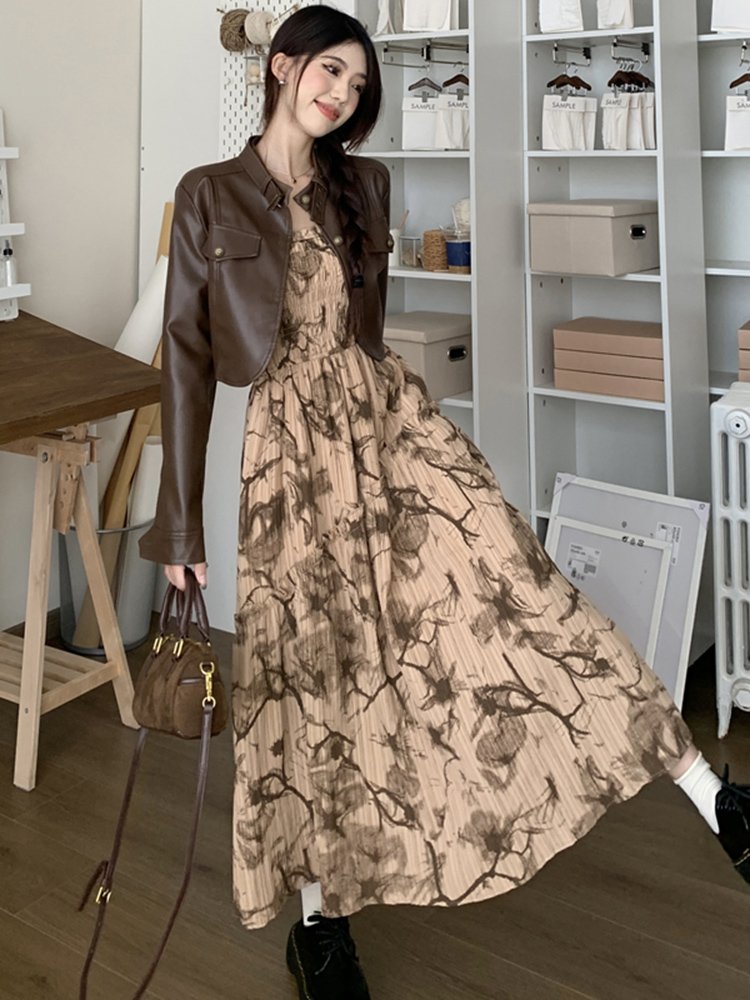 茶歇法式印花吊带连衣裙女早秋