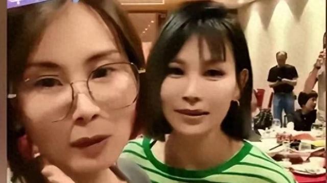 瑾汐一家贵州行引关注，网友扒出相关照片