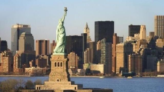 沧海一书客：美国华人直言：“出国就不愿回