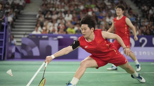 亚蓝风：北京时间4月11日晚，刚刚结束了