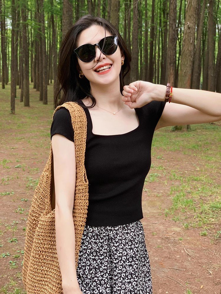 韩系黑色方领小飞袖短袖冰丝t恤女夏季小个