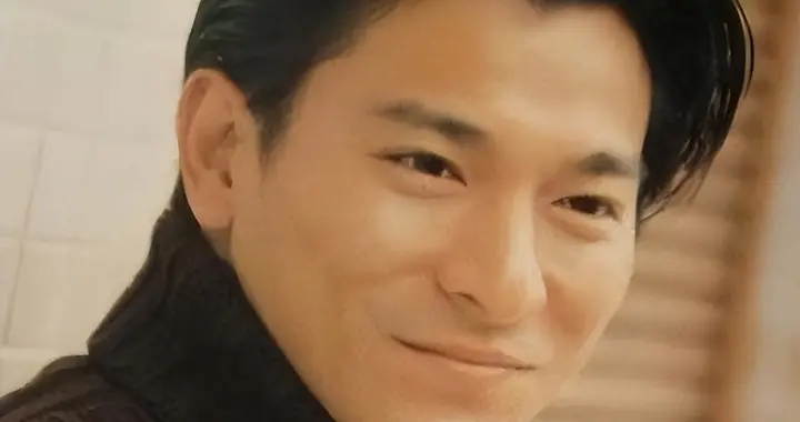 刘德华成名前，发哥一句“你算个什么东西”，让华仔感激了40年