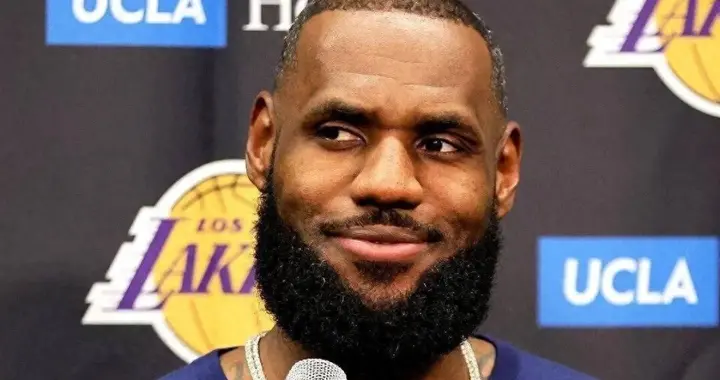 詹姆斯退役后，未来谁能成为NBA门面？满打满算也就3人够资格