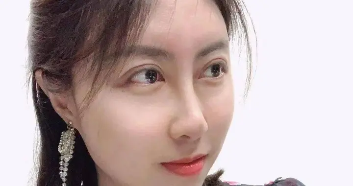 300多万业余诗人是真的吗？年产2000万首诗吗？有几首能被记住呢