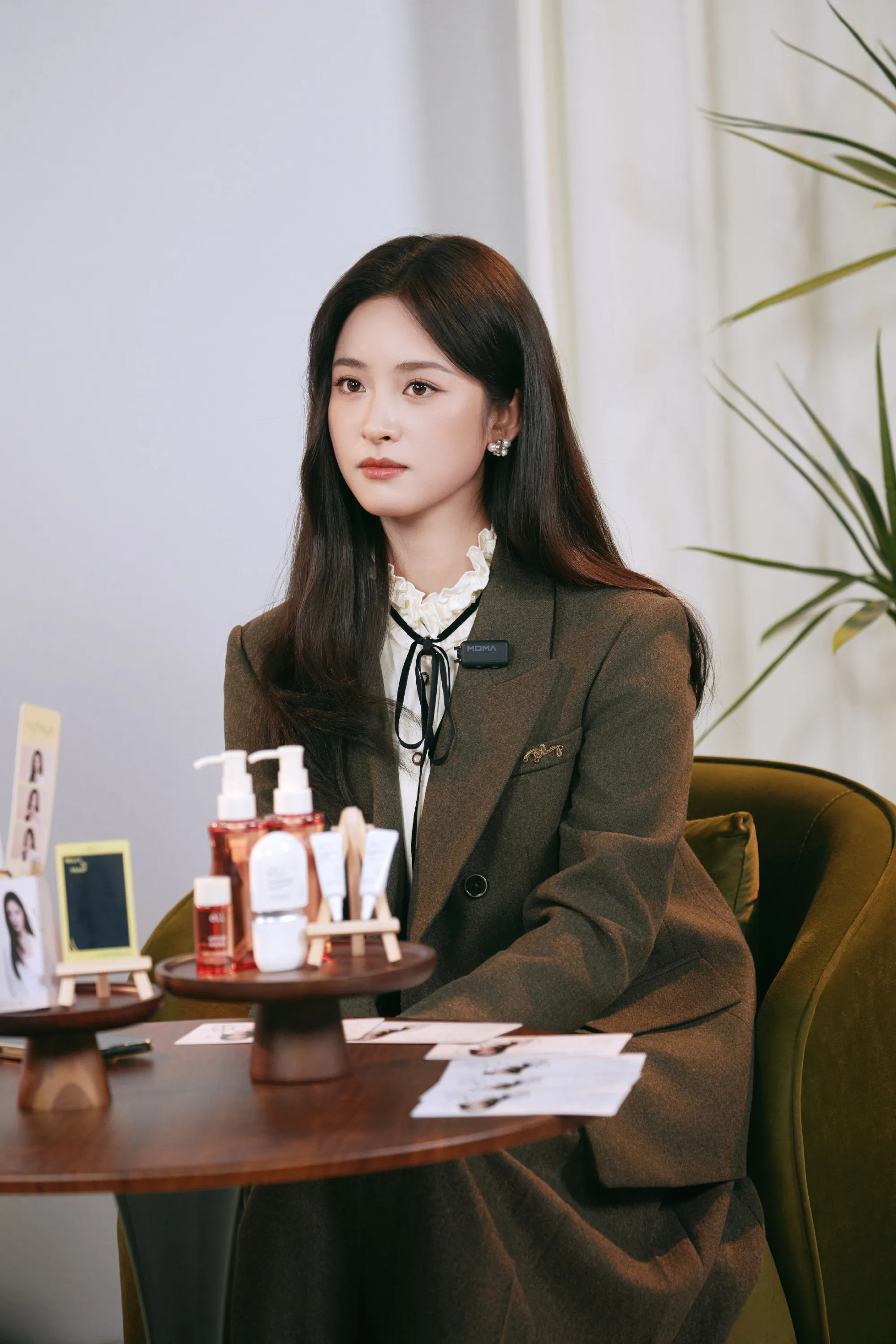 沈月希望每个女孩有选择的底气沈月和eLL这次的公益内容出来了，重点不只...