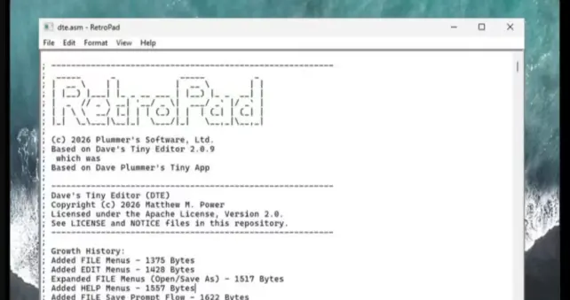 Windows任务管理器之父开发的极简记事本，功能对标Windows原版
