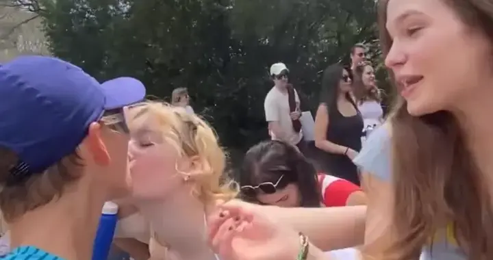 波马尖叫隧道的甜蜜暴击：不到百米，七个吻与一场温柔补给站