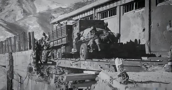 长津湖最特殊的一个师：全师仅400人冻伤，只因政委做了两个决定