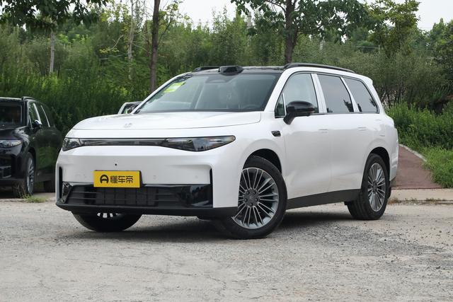 15万级别的六座混动SUV——零跑C16，分享朋友一年用车感受