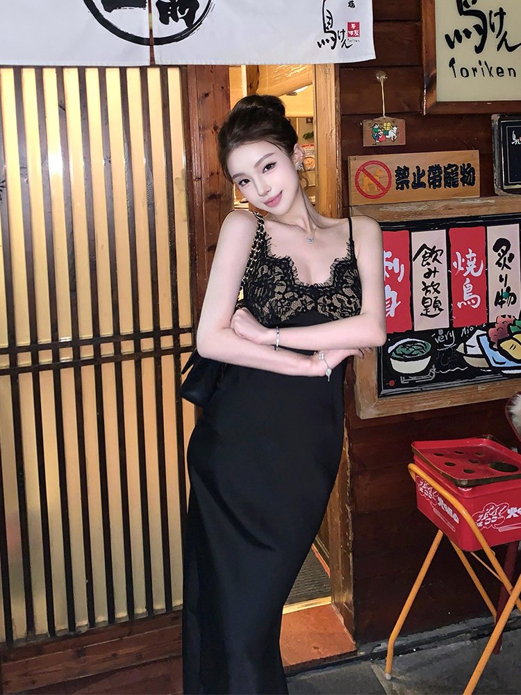 打底内搭辣妹性感黑色吊带连衣裙
