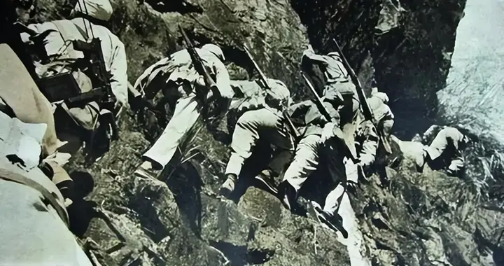 解放全中国：你愿意去歼灭800万国民党军，还是去肃清260万土匪？