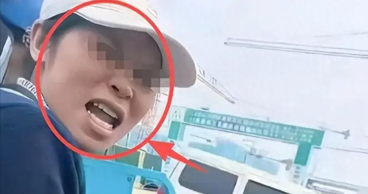 “倒饭姐”社会性死亡！“底裤”被扒，正脸照流出，结局大快人心