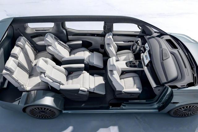 豪华MPV急转弯，为何弃商转家成为新趋势？