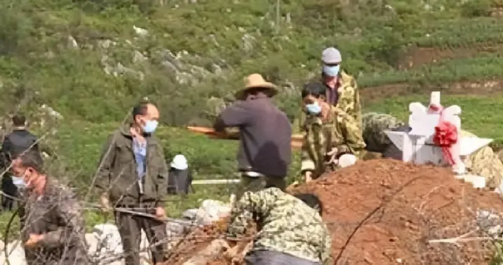 历史上，中国死了那么多人都是土葬，为什么没感觉有那么多坟墓？