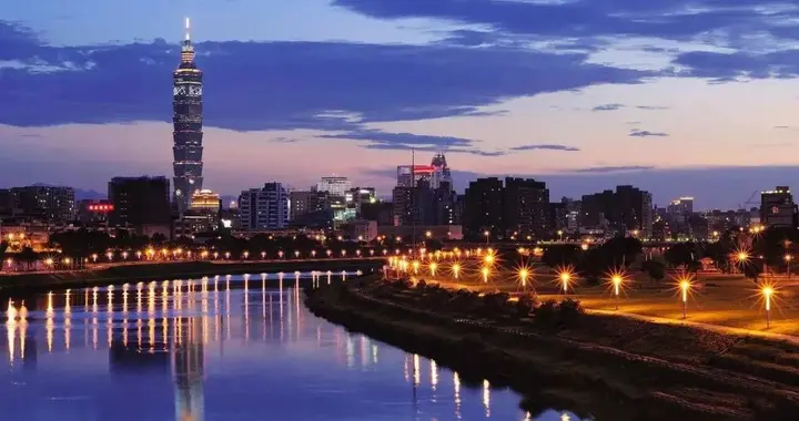 台湾省GDP暴增一路高歌猛进，风口之下的岛内危机四伏