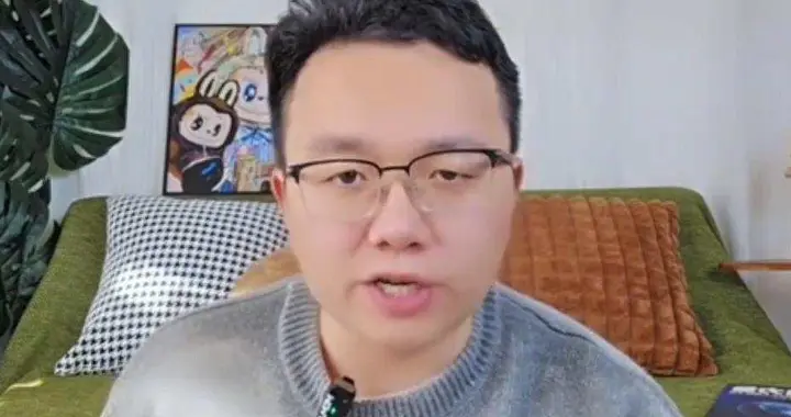 终于开始对零负债的人下手了，这可能是一个危险的信号