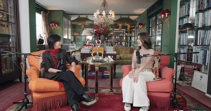 章泽天播客首秀翻车，其实不是内容问题