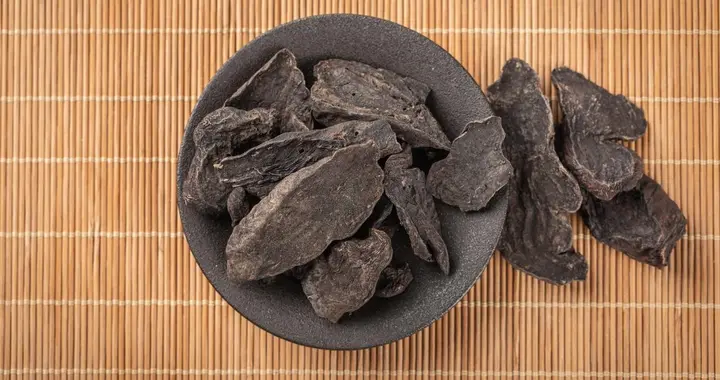 乌药：调理寒凝气滞，胸腹胀痛，气逆喘急，膀胱虚冷