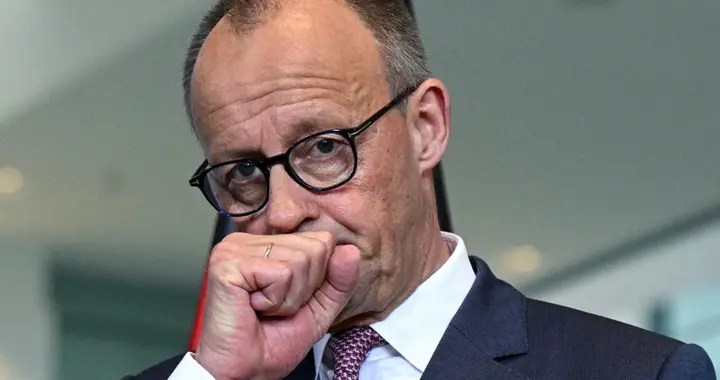 默茨呼吁欧盟在对俄制裁问题上应该无视匈牙利立场