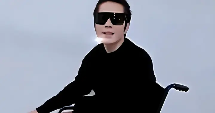 演员陈学冬：作品被下架，两年4次手术，今35岁生活无法自理