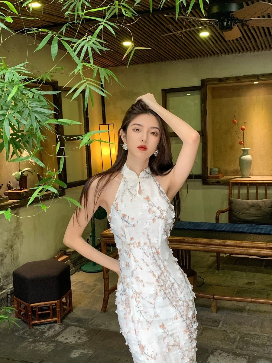 这条连衣裙我最近这段时间穿的次数太多