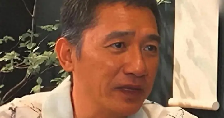 央媒发文，高调官宣梁朝伟新身份，定居日本传闻5个月前早有真相