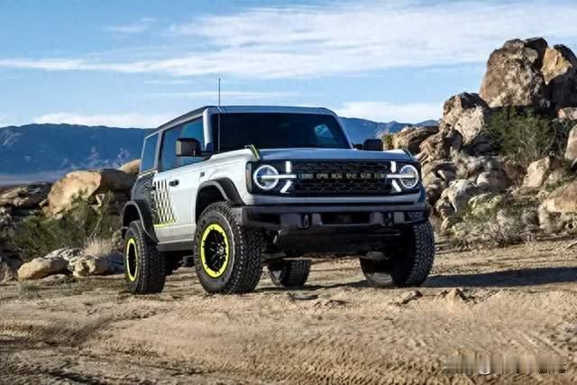 福特烈马 Bronco RTR 官图发布 越野配置升级 2027 年正式交付
