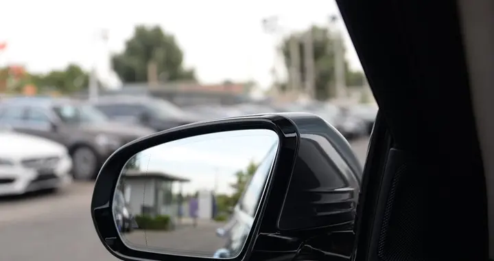 开车时的这7种行为最令人讨厌，看你有没有遇到过？