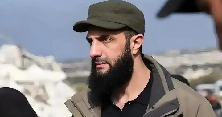 美军撤军10天后，朱拉尼开始清算，对前总统的旧部势力公开审理