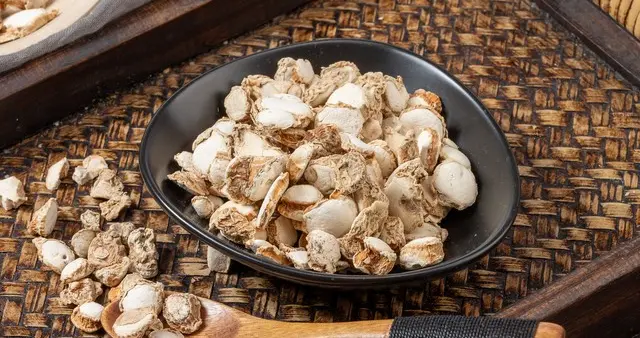 田间地头里的1个猛药，温化寒痰，是肾囊肿的“死对头”