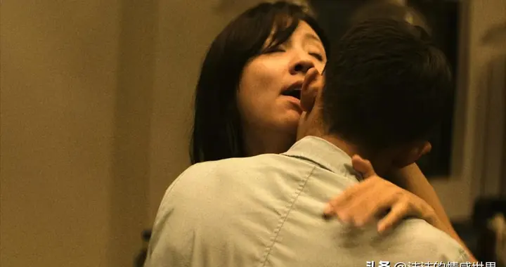 直到颜聆妈妈溺亡真相曝光，才懂罗梁被初恋诬告入狱3年，有多冤